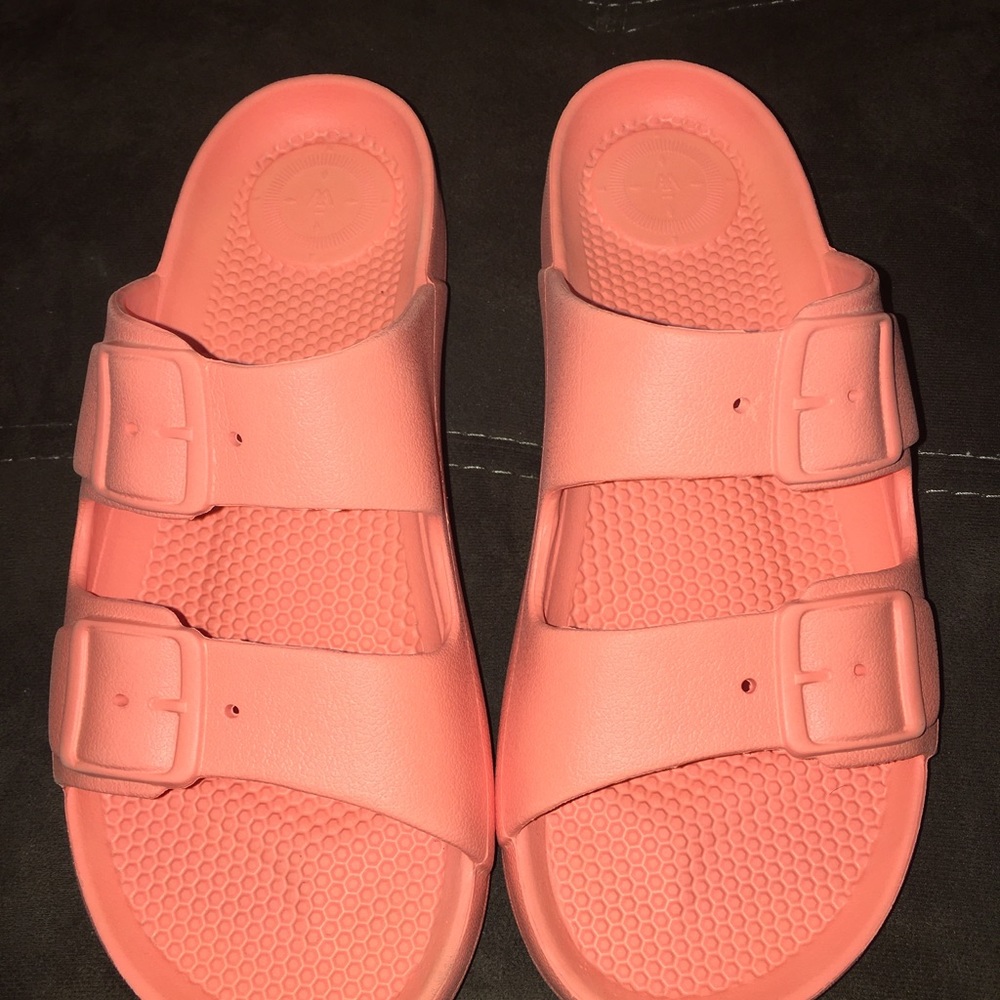 Women’s slides